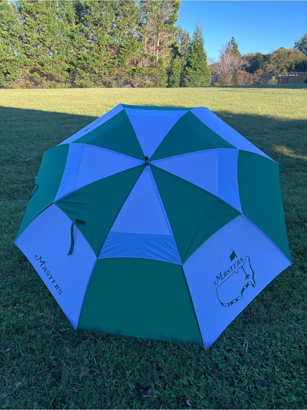 NWT Masters Green & White Golf Umbrella
